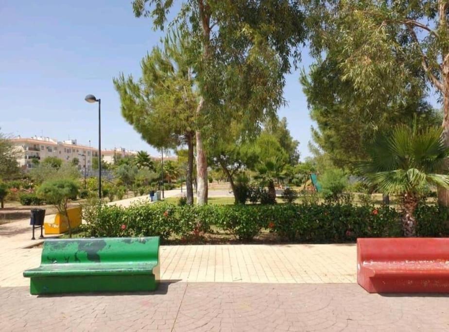 Alojamiento Con Piscina Y Parking En Sevilla 라알가바 외부 사진
